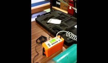 elcometer-266-high-voltage-holiday-detector-overview-video-gorsel-1